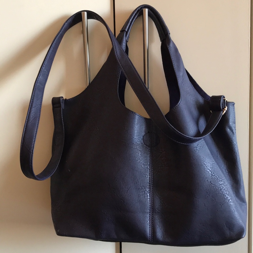 Classic purple tote